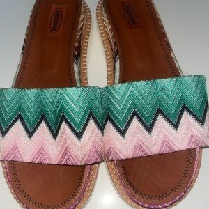 Missoni…zig Zag print Slides/Sandals Espaddrilles… Sz 39/ US 8…Worn once